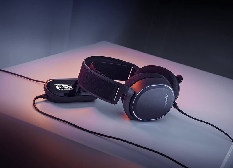 SteelSeries Arctis Pro + GameDAC Wired Gaming Headset - Certified Hi-Res Audio - Dedicated DAC and Amp - for PS4 and PC